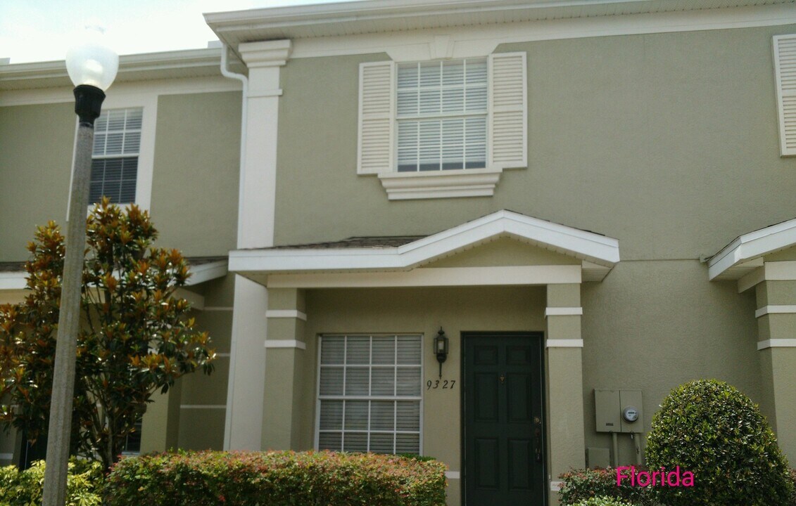9327 Flowering Cottonwood Rd-Unit -9327 Flowering Cottonwood Rd - in Orlando, FL - Building Photo