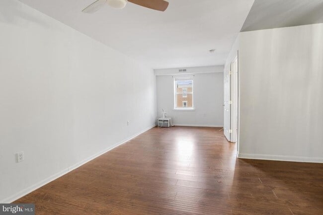 property at 240 W Girard Ave