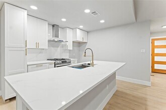 3907 Carmel Dr in Austin, TX - Building Photo - Building Photo