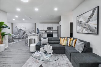 2620 NE 5th Ave in Cape Coral, FL - Building Photo - Building Photo