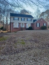 240 W Huntington Rd in Bogart, GA - Building Photo - Building Photo