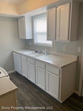 4131 S Glenn Ave-Unit -Unit B in Springfield, MO - Building Photo - Building Photo