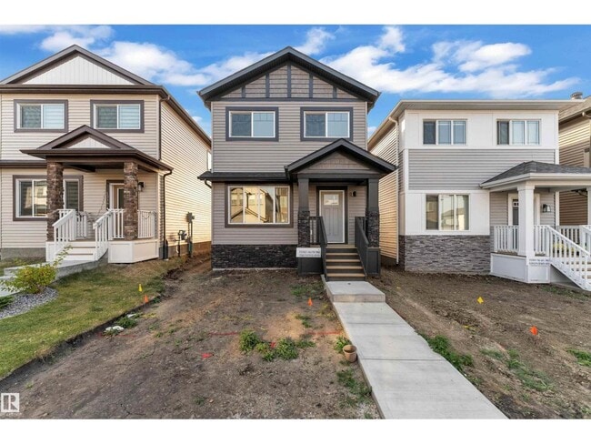 property at 1320-1316 16 St NW