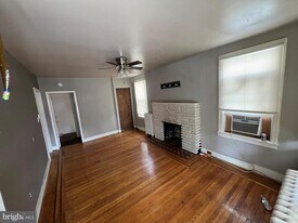 1025 Broad St in Collingdale, PA - Building Photo