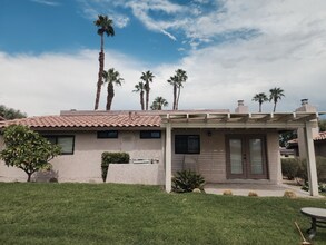41785 Largo in Palm Desert, CA - Building Photo - Building Photo