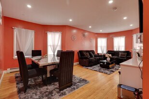 12 Kahler Ave in Milton, MA - Building Photo