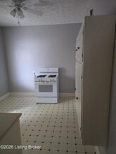 1841 Roanoke Ave in Louisville, KY - Foto de edificio - Building Photo