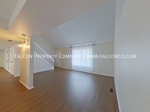 8010 Essington Dr in Colorado Springs, CO - Building Photo - Building Photo