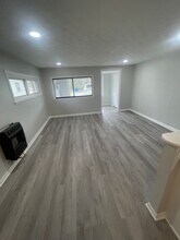 1705 N Wood Ave in Florence, AL - Building Photo - Building Photo