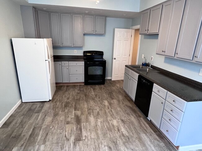 2240 Victor St in Cincinnati, OH - Building Photo - Building Photo
