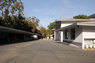 850 W State St in Redlands, CA - Building Photo - Building Photo