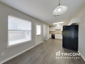 6323 Mountain Pines Ln in Katy, TX - Building Photo - Building Photo
