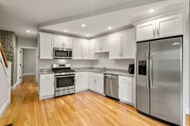 129 Sutherland Rd in Boston, MA - Building Photo - Building Photo