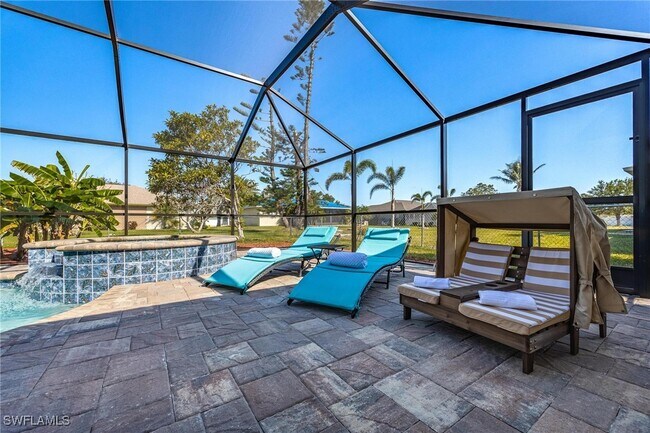 3307 Santa Barbara Blvd in Cape Coral, FL - Building Photo - Building Photo