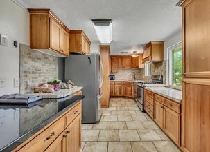 1289 S 675 W in Woods Cross, UT - Building Photo - Building Photo