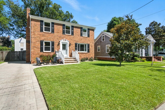 property at 6314 Richmond Pl