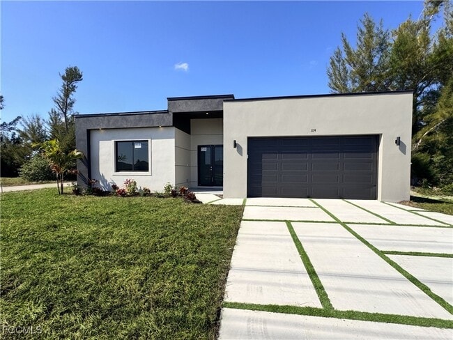 property at 1114 El Dorado Blvd N