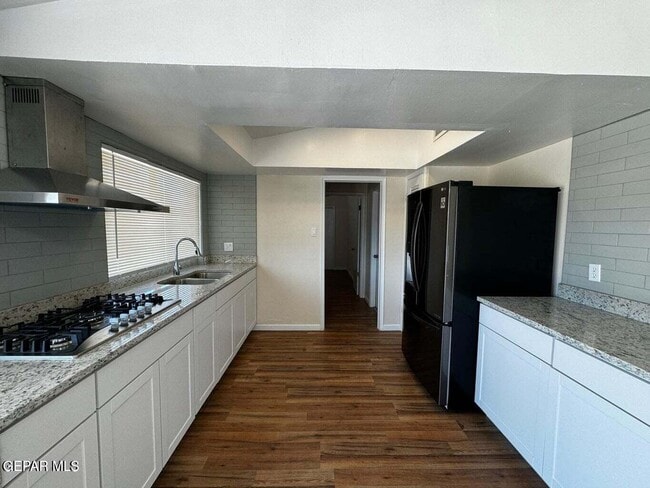 7121 Alto Rey Ave in El Paso, TX - Building Photo - Building Photo