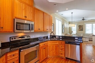 1341 Hancock St in Tallahassee, FL - Building Photo - Building Photo