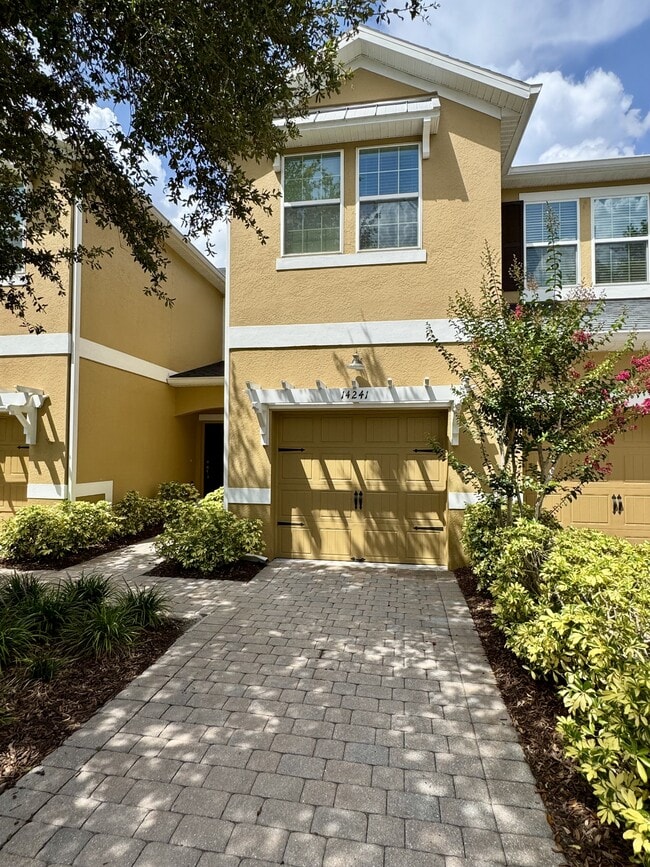 14241 Oasis Cove Boulevard in Windermere, FL - Building Photo - Building Photo