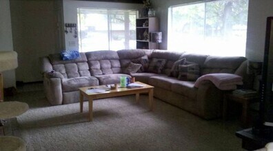 843-845 Netters Cir in Chico, CA - Building Photo - Building Photo