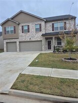 5453 Flat Rock Point in Stonecrest, GA - Building Photo