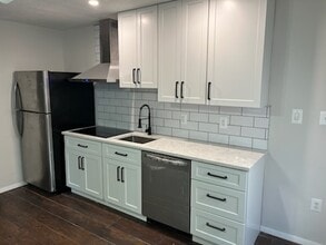 1751 Anderson Road in Falls Church, VA - Building Photo - Building Photo