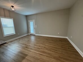 219 N Elm St in Jacksonville, AR - Building Photo - Building Photo