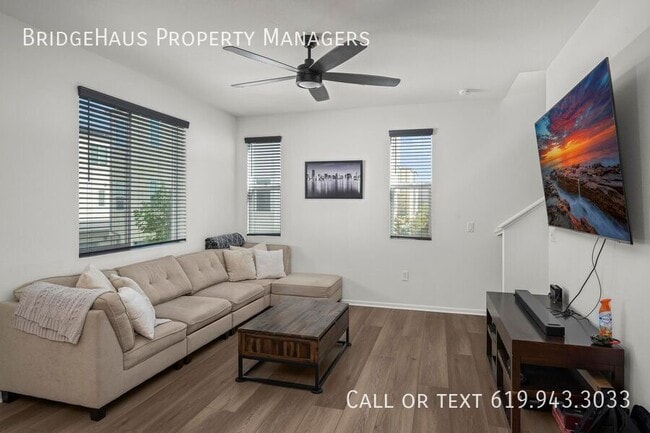 property at 5480 Seacliff Pl