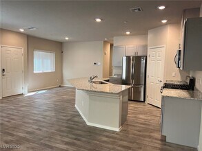 4720 Flower Moon Ave in North Las Vegas, NV - Building Photo - Building Photo