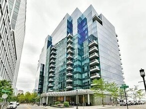 22 Liberty Dr, Unit 2A in Boston, MA - Building Photo - Building Photo