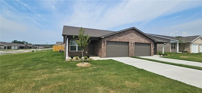 6805 NW Trevy St in Bentonville, AR - Building Photo - Building Photo