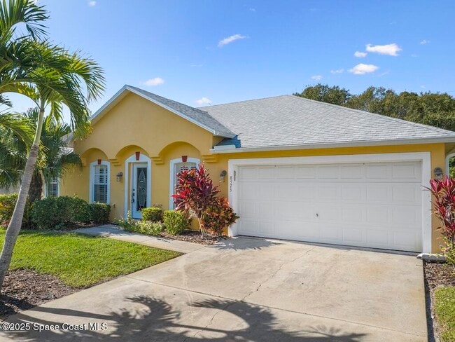 property at 8575 105th Ct