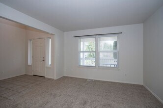 2708 Sutherland Pl in Steilacoom, WA - Building Photo - Building Photo