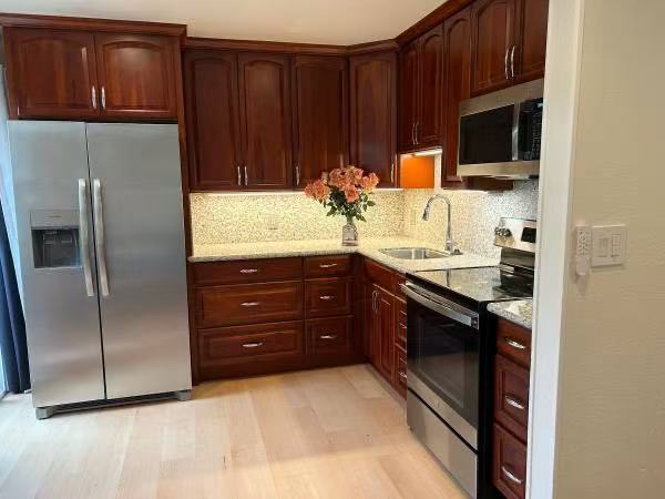 property at 255 S Rengstorff Ave