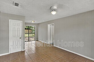 9269 Sibbald Rd in Jacksonville, FL - Building Photo - Building Photo