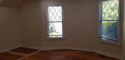 9 Neal St, Unit A in Greenville, SC - Building Photo - Building Photo