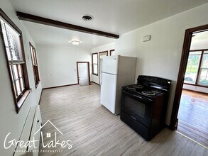 23742 Piper Ave in Eastpointe, MI - Building Photo - Building Photo