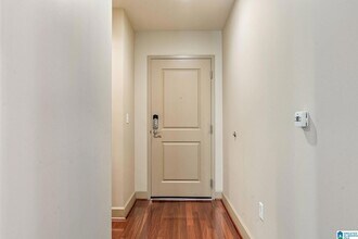 2024 2nd Ave N, Unit 1104 in Birmingham, AL - Building Photo - Building Photo