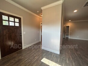 3100 SW Warberry Ave in Bentonville, AR - Building Photo - Building Photo