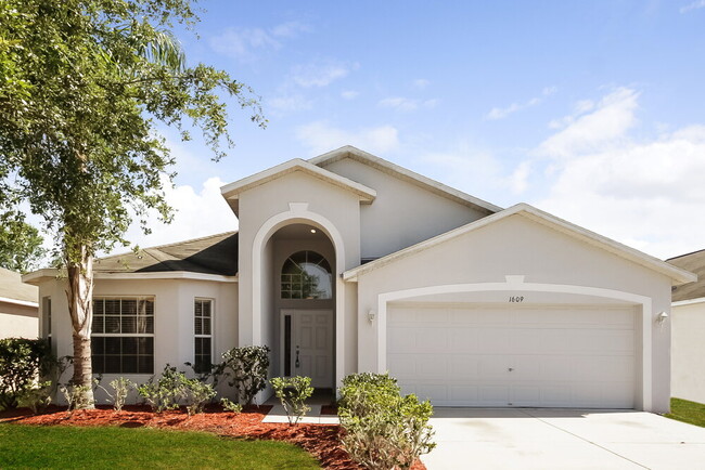 property at 1609 Carson White Ln