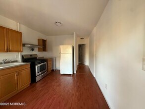 604 Irving Pl in Long Branch, NJ - Building Photo - Building Photo