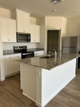 6465 Snedigar Rd in Riverbank, CA - Building Photo - Building Photo