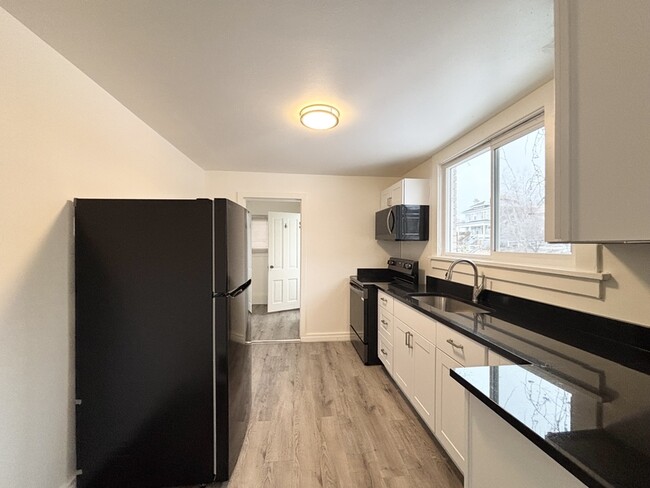 property at 478 E 8th Ave