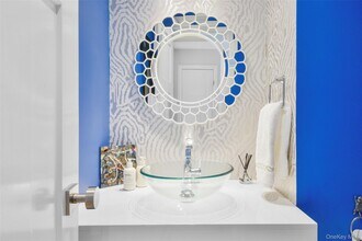 21 Kenmare Rd in Larchmont, NY - Building Photo - Building Photo