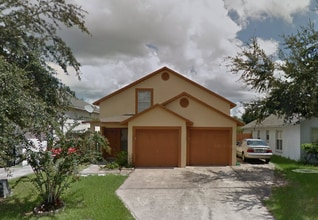 9683 Hollyhill Drive in Orlando, FL - Building Photo - Building Photo