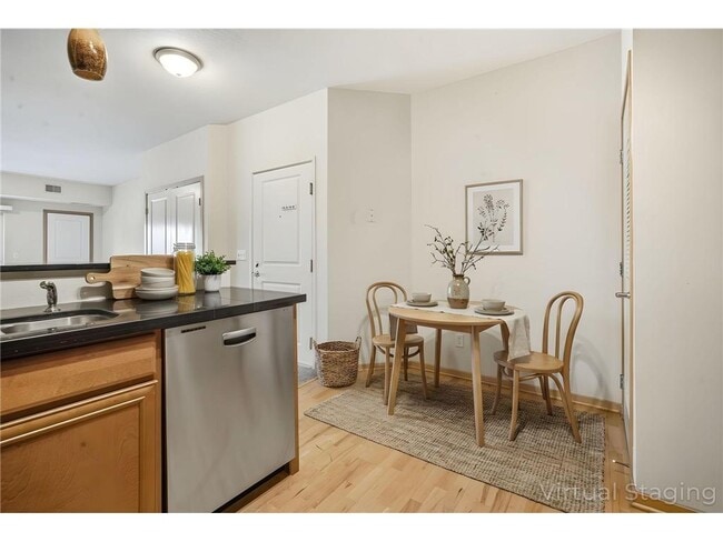 1505 5th St N in Hopkins, MN - Building Photo - Building Photo