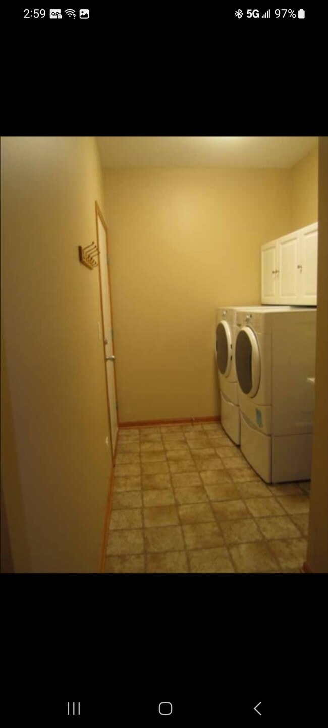 property at 1547 Millbrook Dr