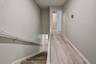 13194 Trail Hollow Dr in Houston, TX - Building Photo - Building Photo