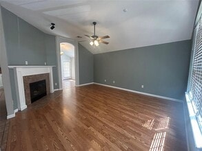 1925 Olde School Rd in Edmond, OK - Building Photo - Building Photo